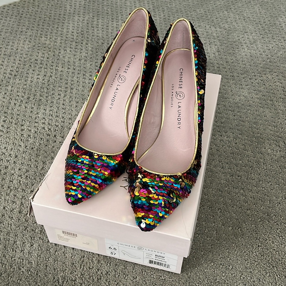 Chinese Laundry 🌈 Sequin Heels